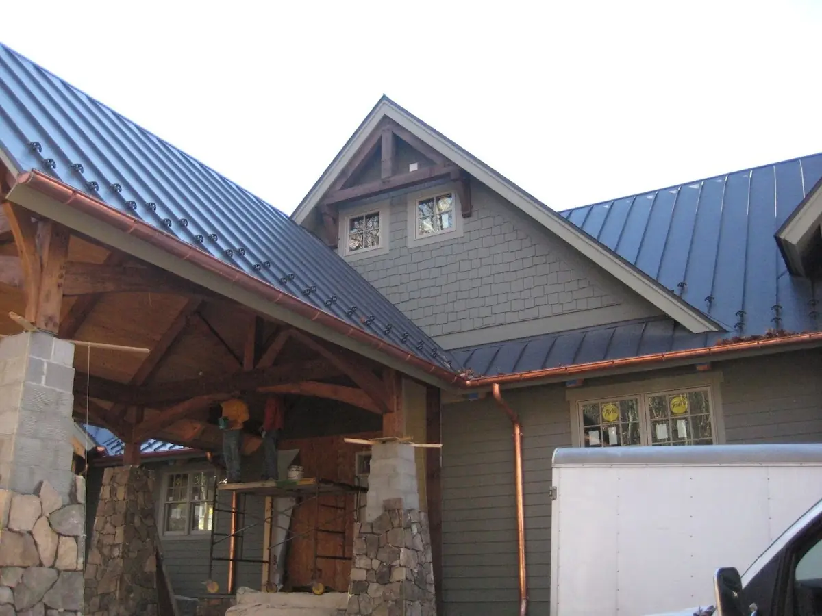 Craftsman Roofing team delivering quality roofing work in Lake Alfred